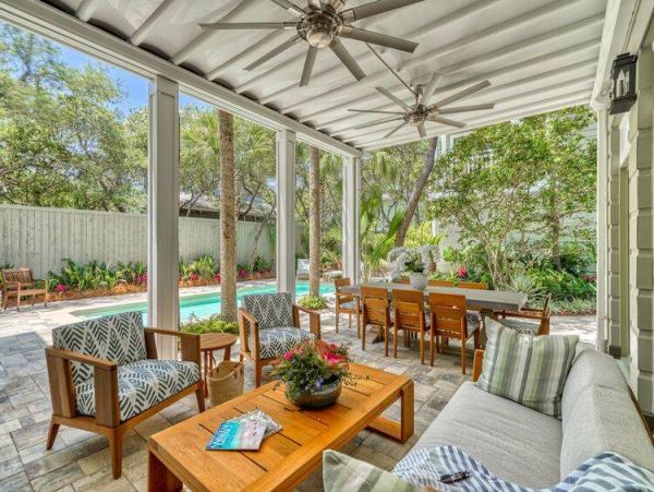 Inlet Beach Vacation Home Four Bedrooms with Guest House
