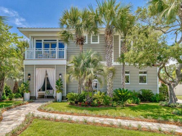 Inlet Beach Vacation Home Four Bedrooms with Guest House