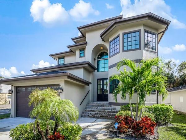 Gorgeous Naples Vacation Home with Private Pool & Spa