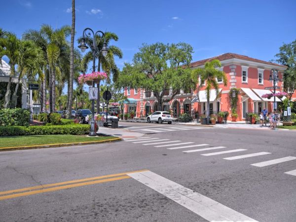 Gorgeous Naples Vacation Home with Private Pool & Spa