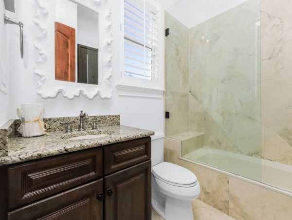 Blue Mountain Beach Four Bedrooms Vacation Home