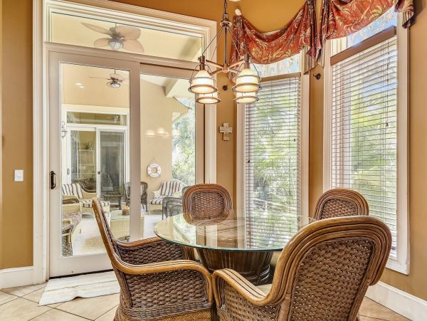 Six Bedroom Family Fun Home with Pool & Spa in Hilton Head