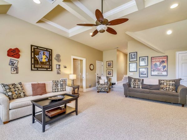 Six Bedroom Family Fun Home with Pool & Spa in Hilton Head