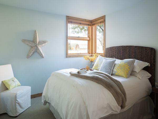 Understated Mountain Luxury Blends Style & Comfort