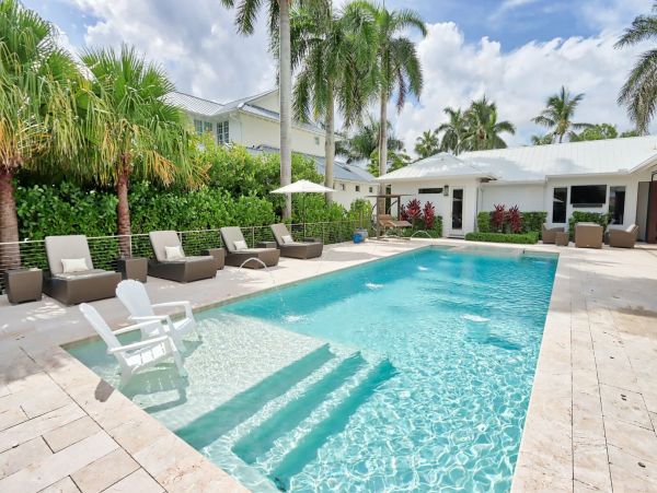 Naples Luxury Vacation Home With Private Pool 10 Guests