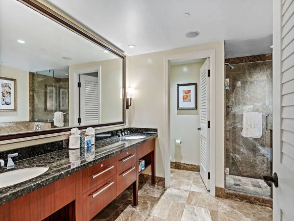 Three Bedroom On Beach Rental Condo in Kaanapali