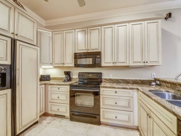Hilton Head Vacation Home Five Bedroom with Pool