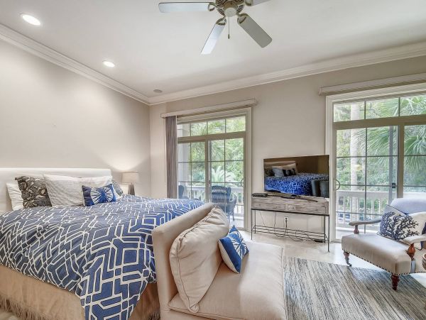 Hilton Head Vacation Home Five Bedroom with Pool