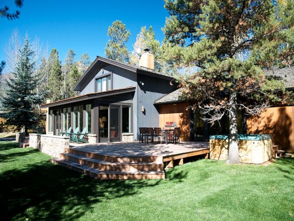 Spacious Four Bedroom Vacation Home in Wilson Village