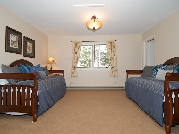 Spacious Four Bedroom Vacation Home in Wilson Village