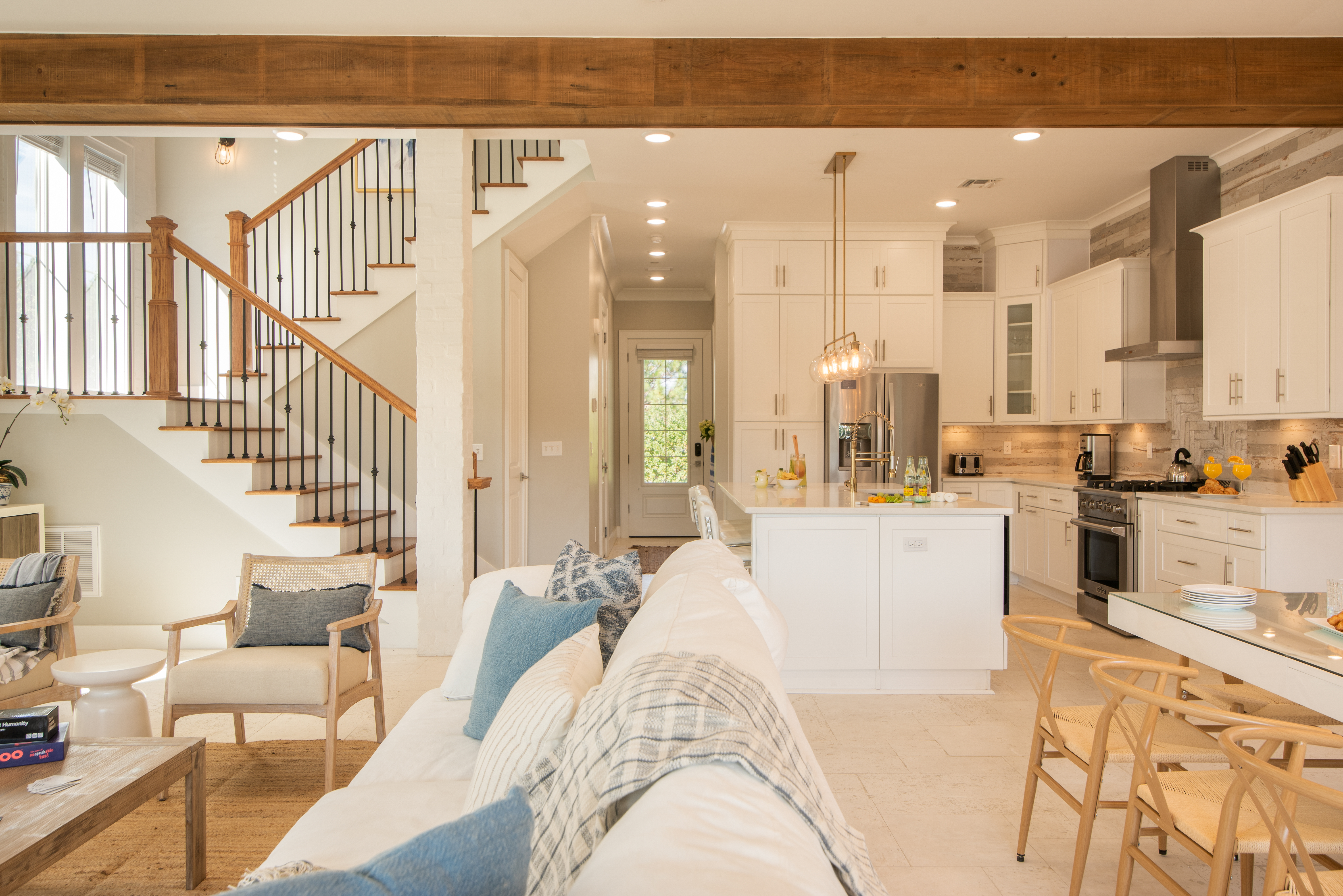 Waterfront Five Bedroom Home with Hot Tub in Miramar Beach