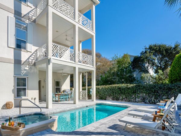Blue Mountain Beach Vacation Rental - Six Bedroom Florida Coastal Home