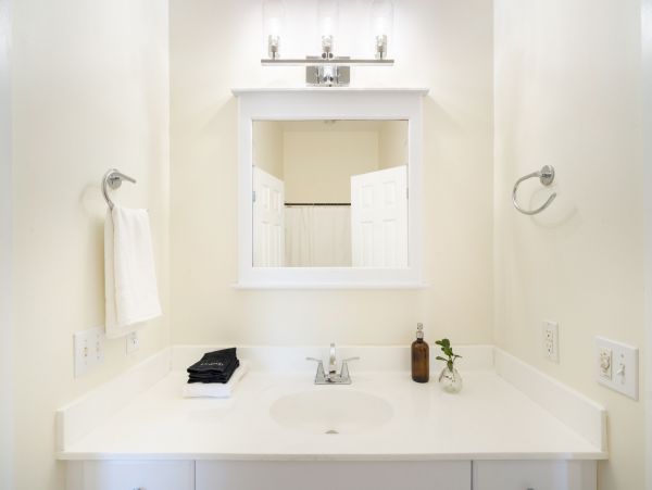 Blue Mountain Beach Vacation Rental - Six Bedroom Florida Coastal Home