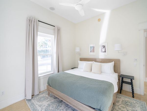 Blue Mountain Beach Vacation Rental - Six Bedroom Florida Coastal Home