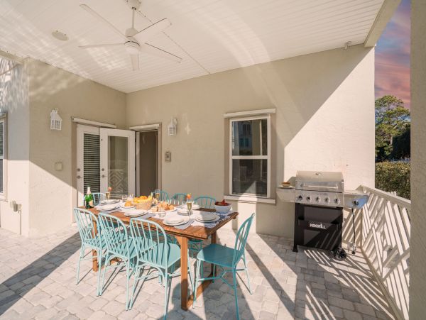Blue Mountain Beach Vacation Rental - Six Bedroom Florida Coastal Home