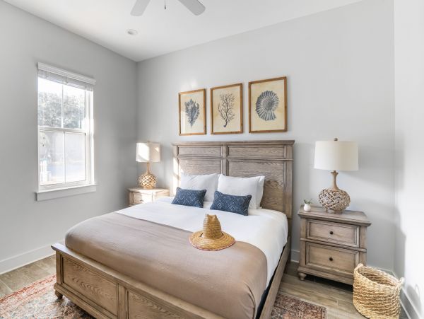Luxury Destin 8 Bedroom Vacation Home with Private Pool