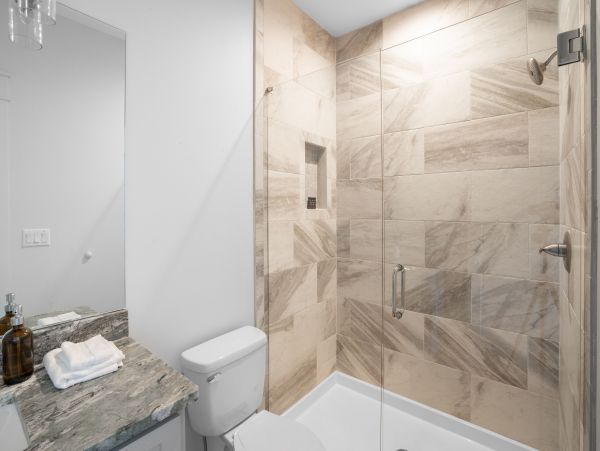 Luxury Destin 8 Bedroom Vacation Home with Private Pool