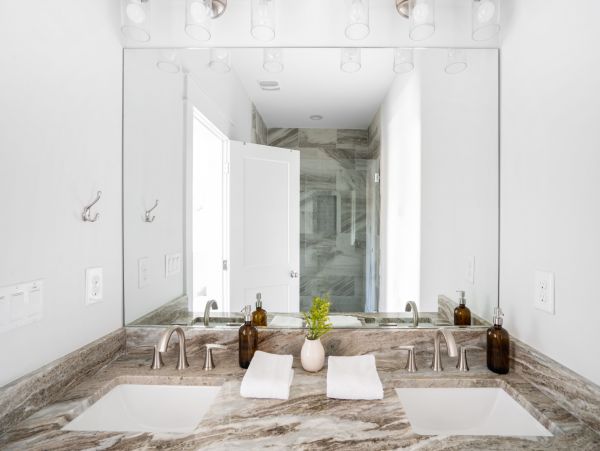 Luxury Destin 8 Bedroom Vacation Home with Private Pool