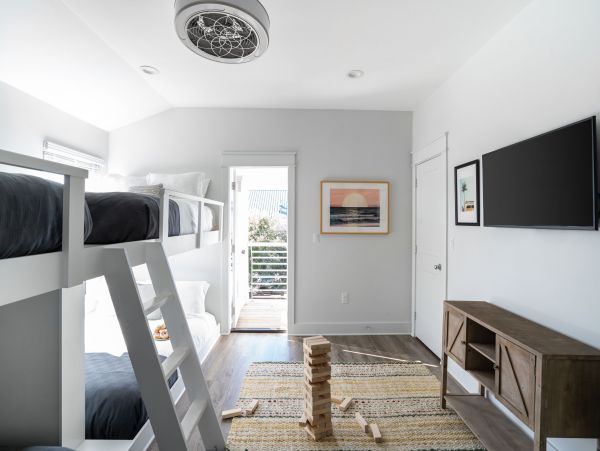 Luxury Destin 8 Bedroom Vacation Home with Private Pool
