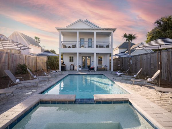 Luxury Destin 8 Bedroom Vacation Home with Private Pool