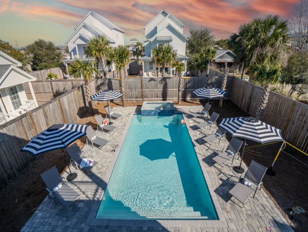 Luxury Destin 8 Bedroom Vacation Home with Private Pool