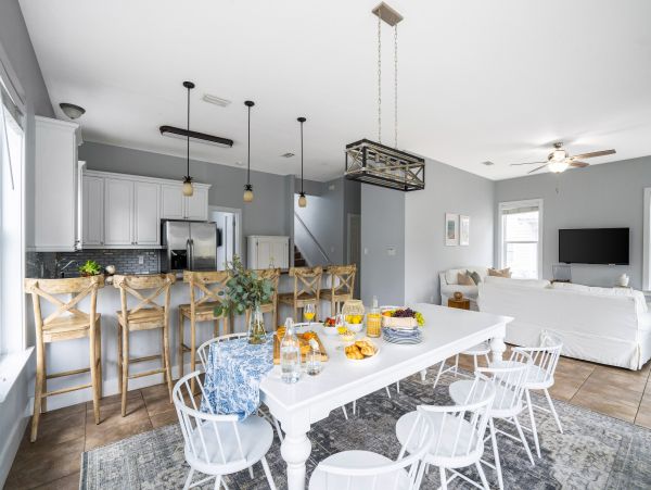 Luxury 6 Bedroom Home with Private Pool in Destin