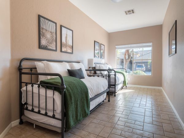 Scottsdale Home 1005538