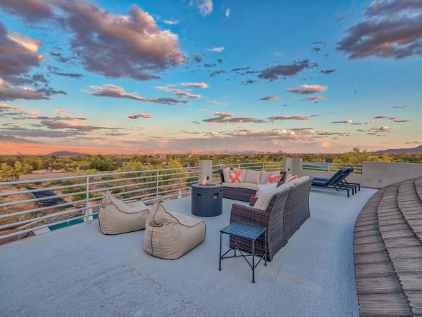 Luxury Scottsdale Estate 40 Acres Awaits Your Arrival.