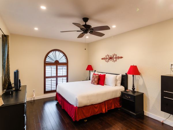 Scottsdale Home 1005555