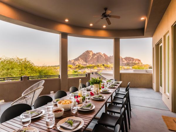 Paradise Valley Luxury Vacation Estate Sleeps 25