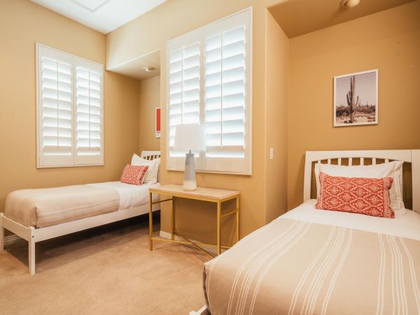 Palm Desert Home 1005570