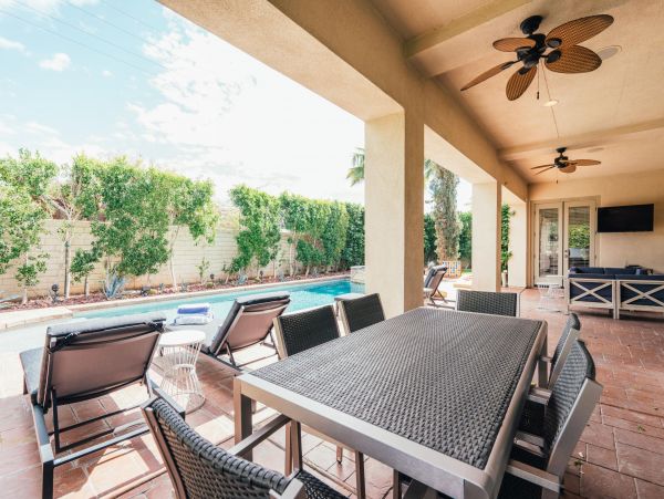 Palm Desert Home 1005571