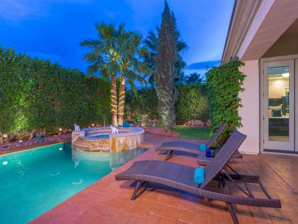 Palm Desert Home 1005571