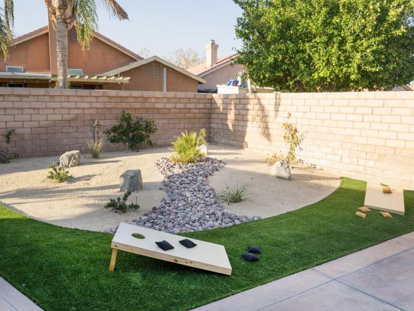 Palm Desert Home 1005576