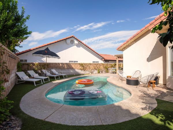 Palm Desert Home 1005577