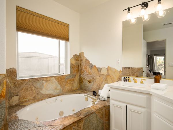 Palm Desert Home 1005577