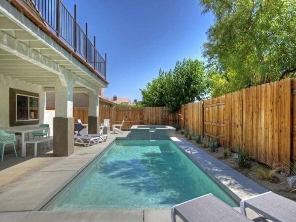 Palm Desert Home 1005580