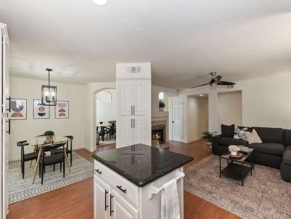 Palm Desert Home 1005580
