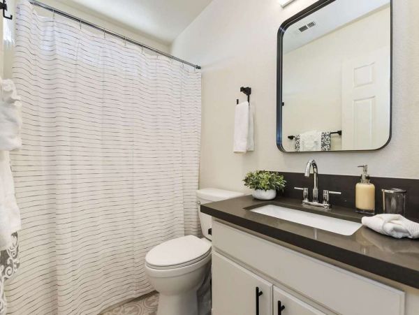 Palm Desert Home 1005580