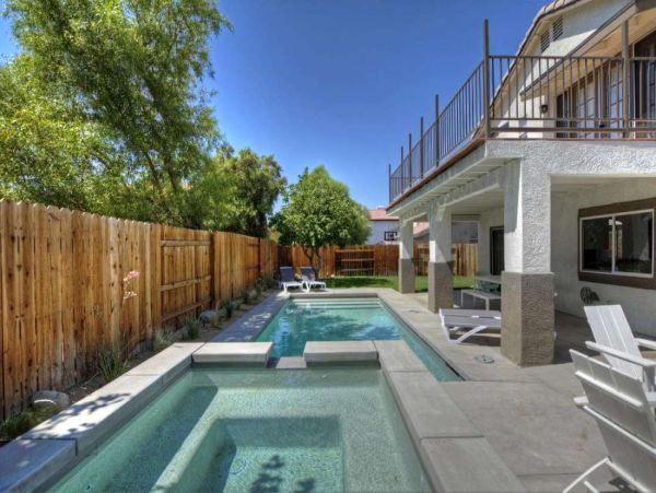 Palm Desert Home 1005580