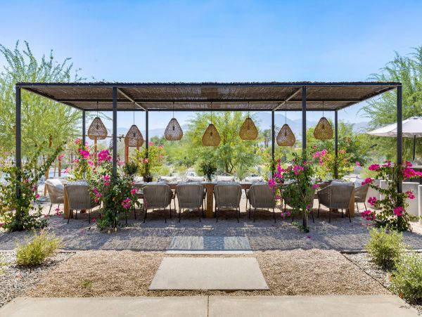 Thermal Posh Eight Bedroom Vacation Estate Private Pool