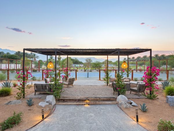 Thermal Posh Eight Bedroom Vacation Estate Private Pool