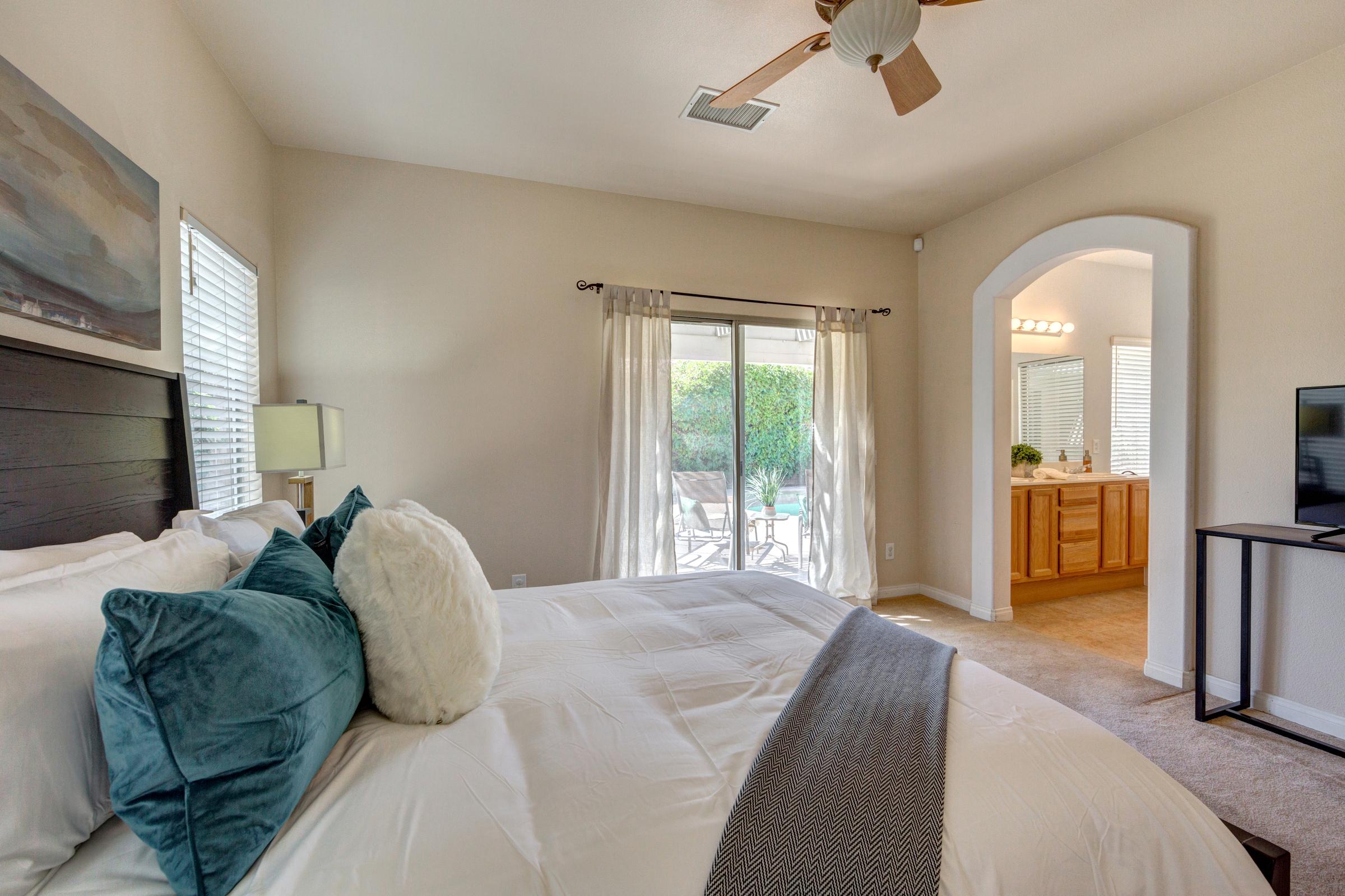 Palm Desert Home 1005589