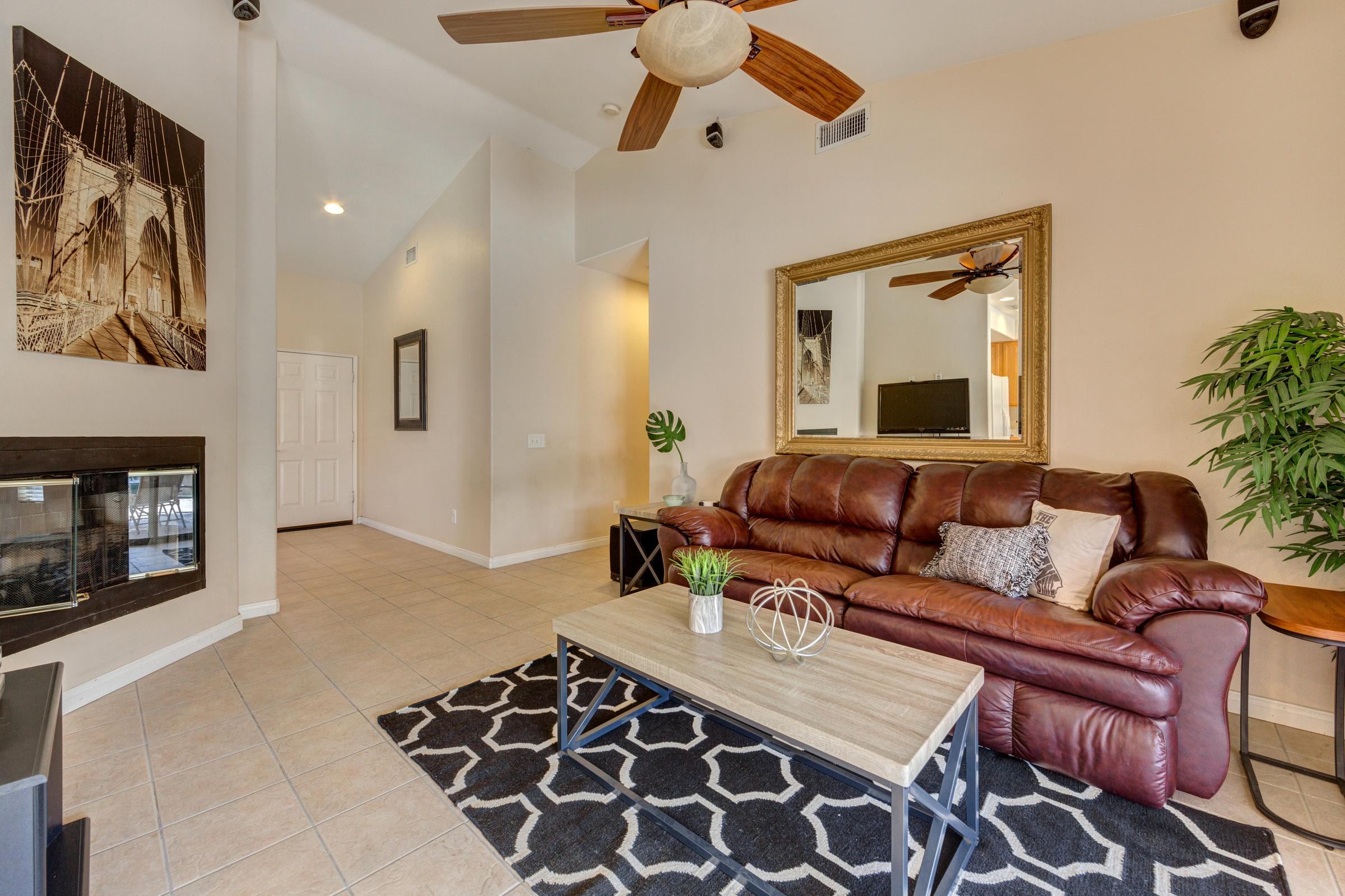 Palm Desert Home 1005589