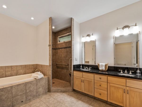 Kailua Kona Home 1005594