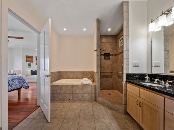 Kailua Kona Home 1005594