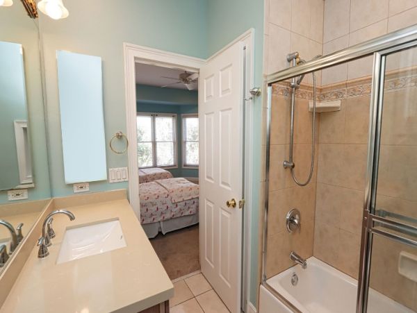 Captiva Island 6 Bedroom Pool Home Elevator & Walk To Beach