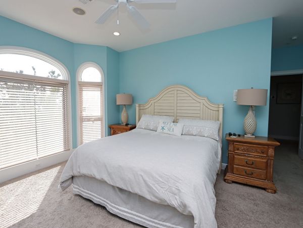 Captiva Island 6 Bedroom Pool Home Elevator & Walk To Beach