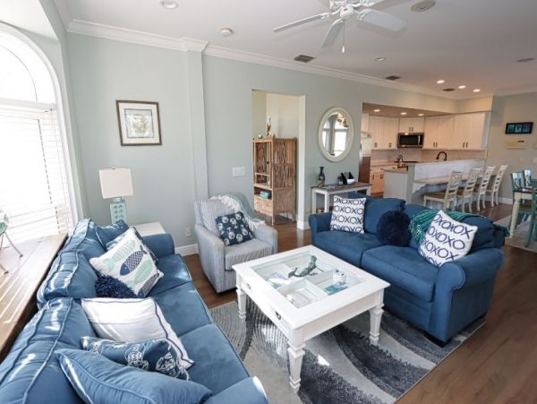 Captiva Island 6 Bedroom Pool Home Elevator & Walk To Beach