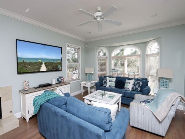 Captiva Island 6 Bedroom Pool Home Elevator & Walk To Beach